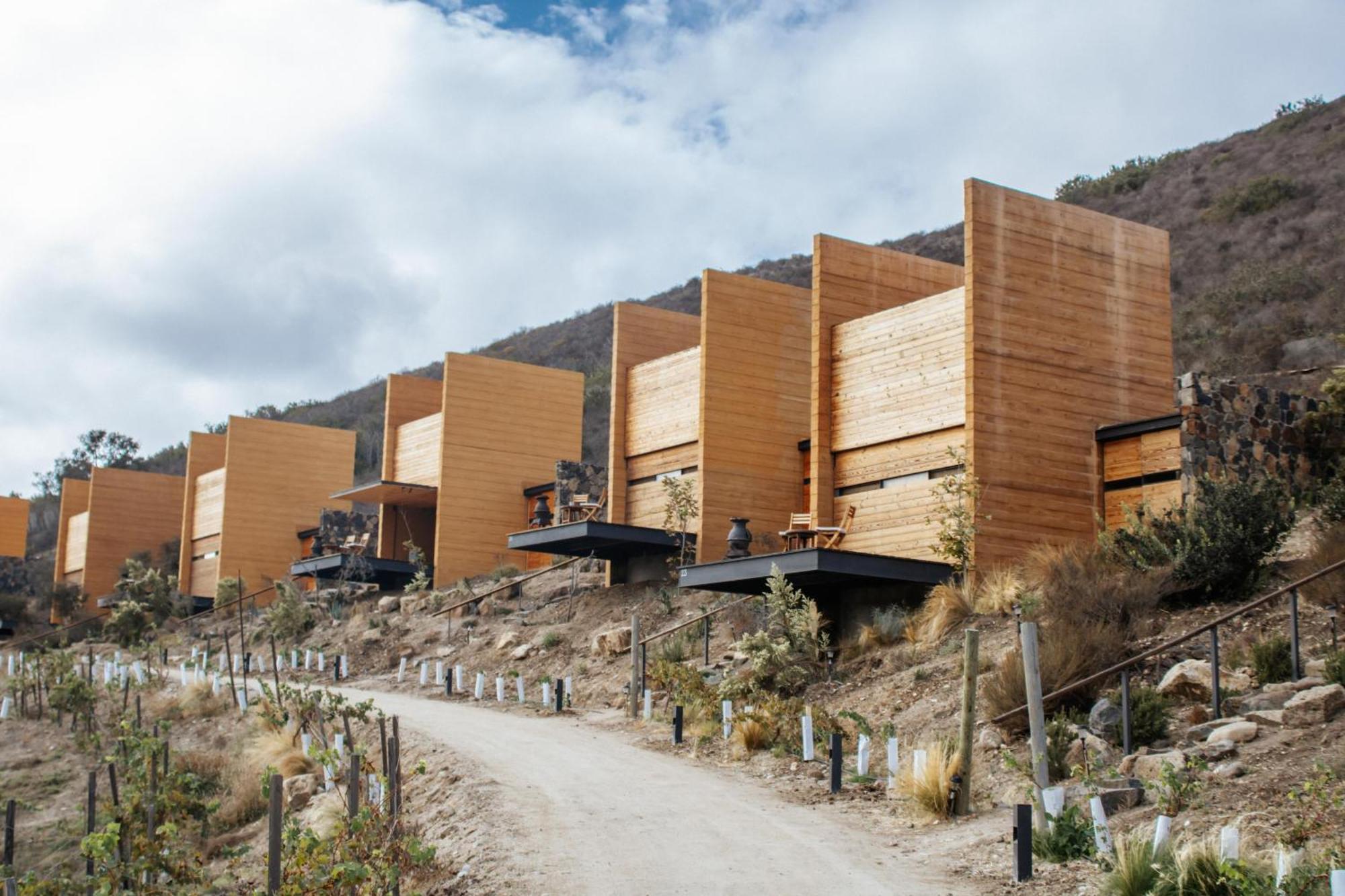 Hotel Cuatro Cuatros Ensenada Dış mekan fotoğraf